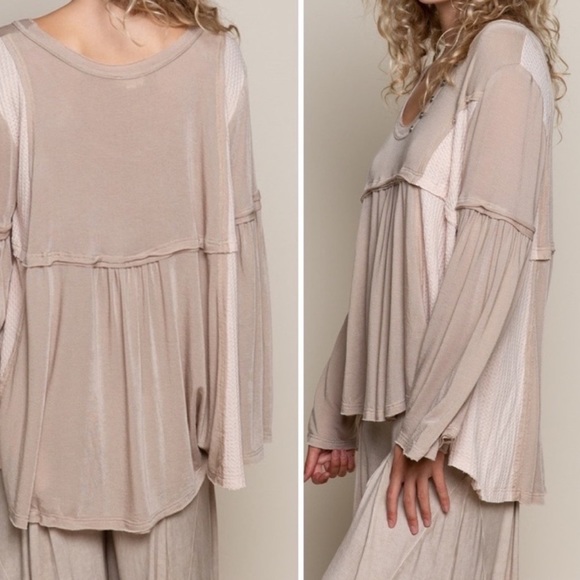 Summer Swing Two Tone Boho Top W/Gorgeous Swing Bell Sleeves, Light Flowy Top - Picture 7 of 7